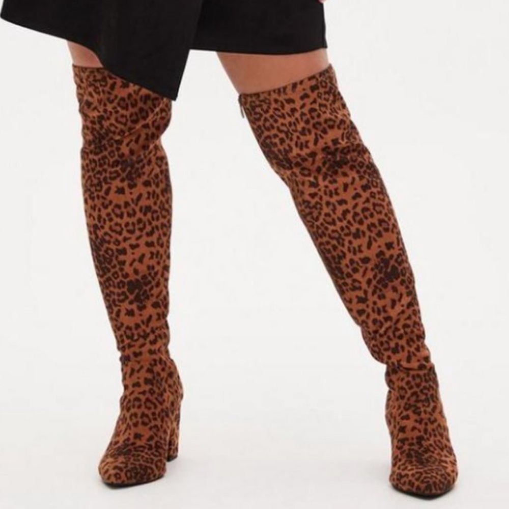 Torrid leopard boots stretchy size 13w wide calf new never worn